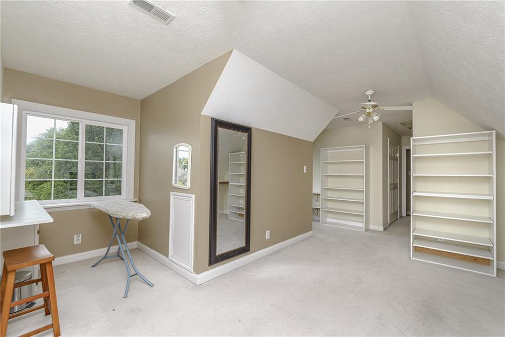 10257 Springstone Road Fishers, IN 46055 - Photo 28 of 39