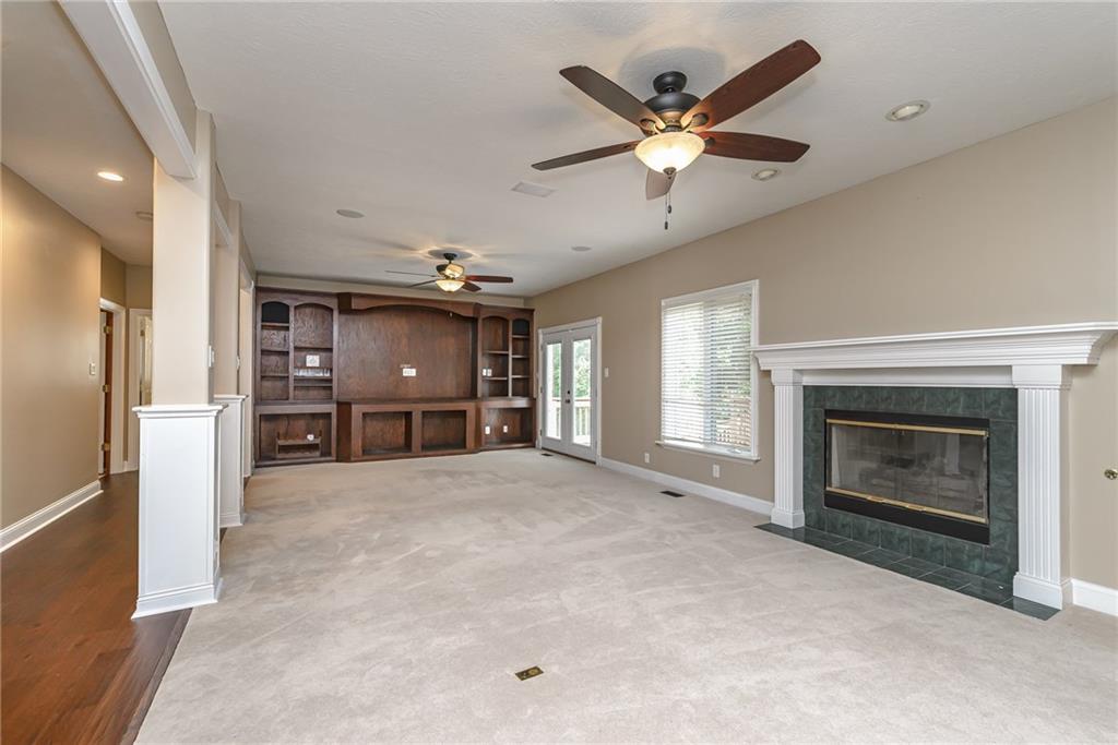 10257 Springstone Road Fishers, IN 46055 - Photo 10 of 39