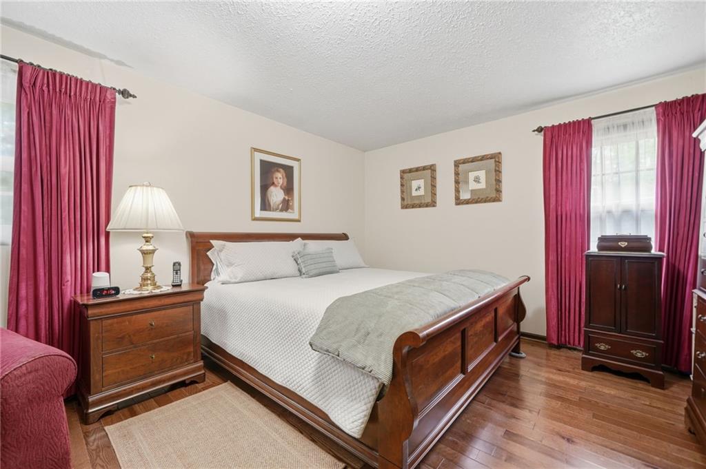 2575 Valleyhill Drive Acworth, GA 30102 - Photo 33 of 48 a bed room with a bed and a window
