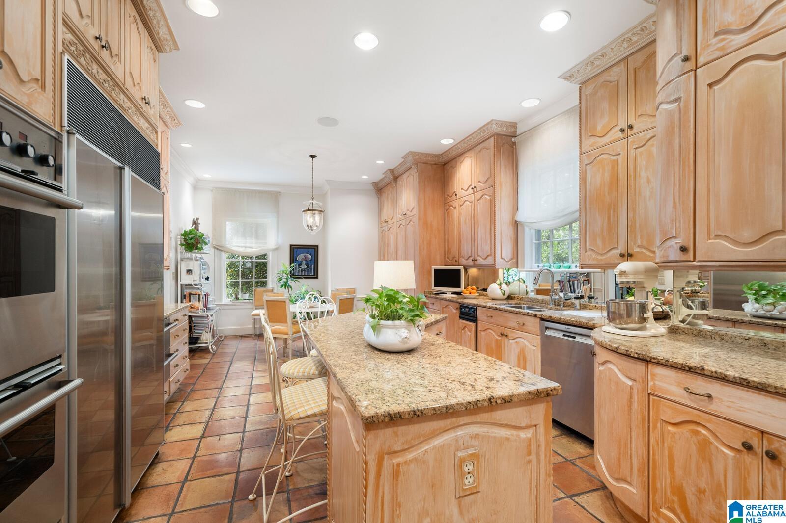 2 Rockledge Road Birmingham, AL 35213 - Photo 22 of 91