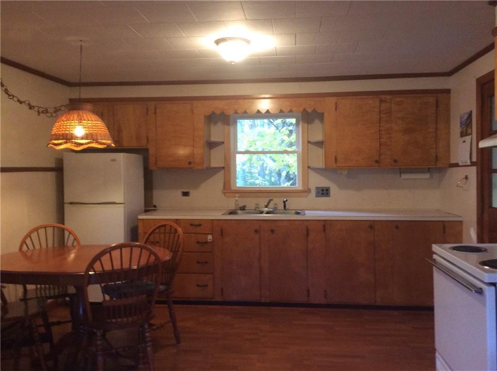 34 Waterville Road Belfast, ME 04915 - Photo 3 of 11 Large Kitchen