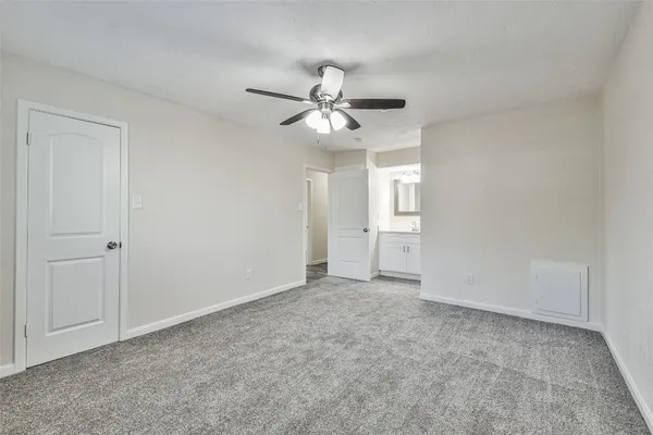 $1,950 | 12614 Dermott Drive, Houston, TX 77065