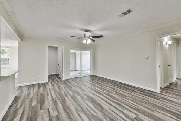 $1,950 | 12614 Dermott Drive, Houston, TX 77065