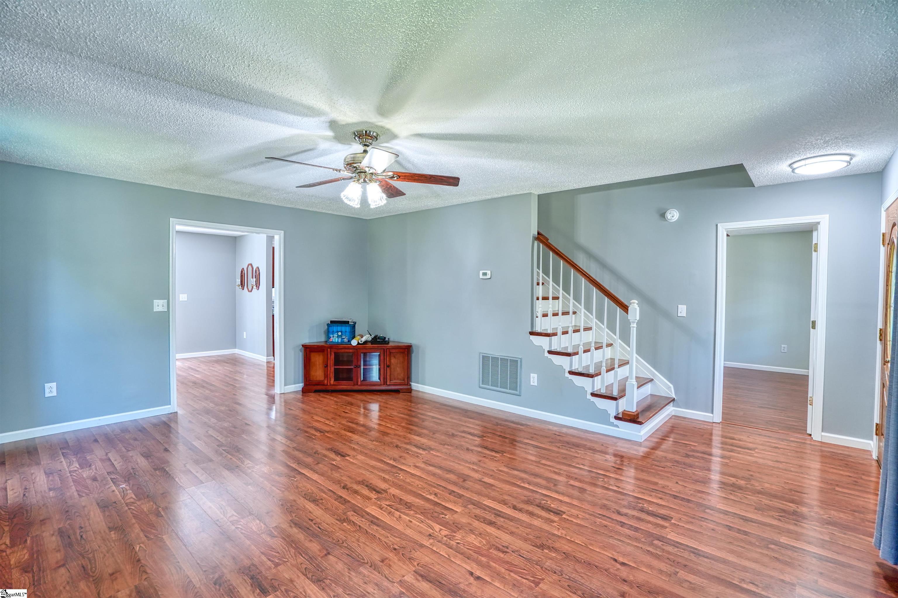 199 Marys Mountain Road Easley, SC 29640 - Photo 4 of 36
