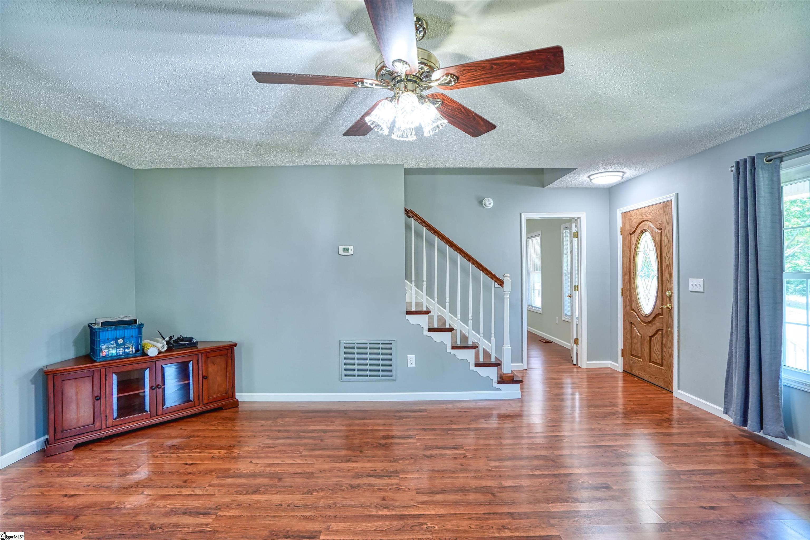 199 Marys Mountain Road Easley, SC 29640 - Photo 5 of 36