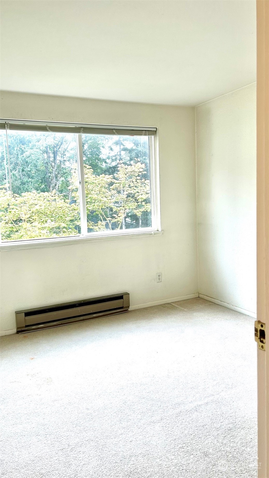 9494 Red-wood Road Northeast, Unit B308 Redmond, WA 98052 - Photo 15 of 22 Gallery Image 15