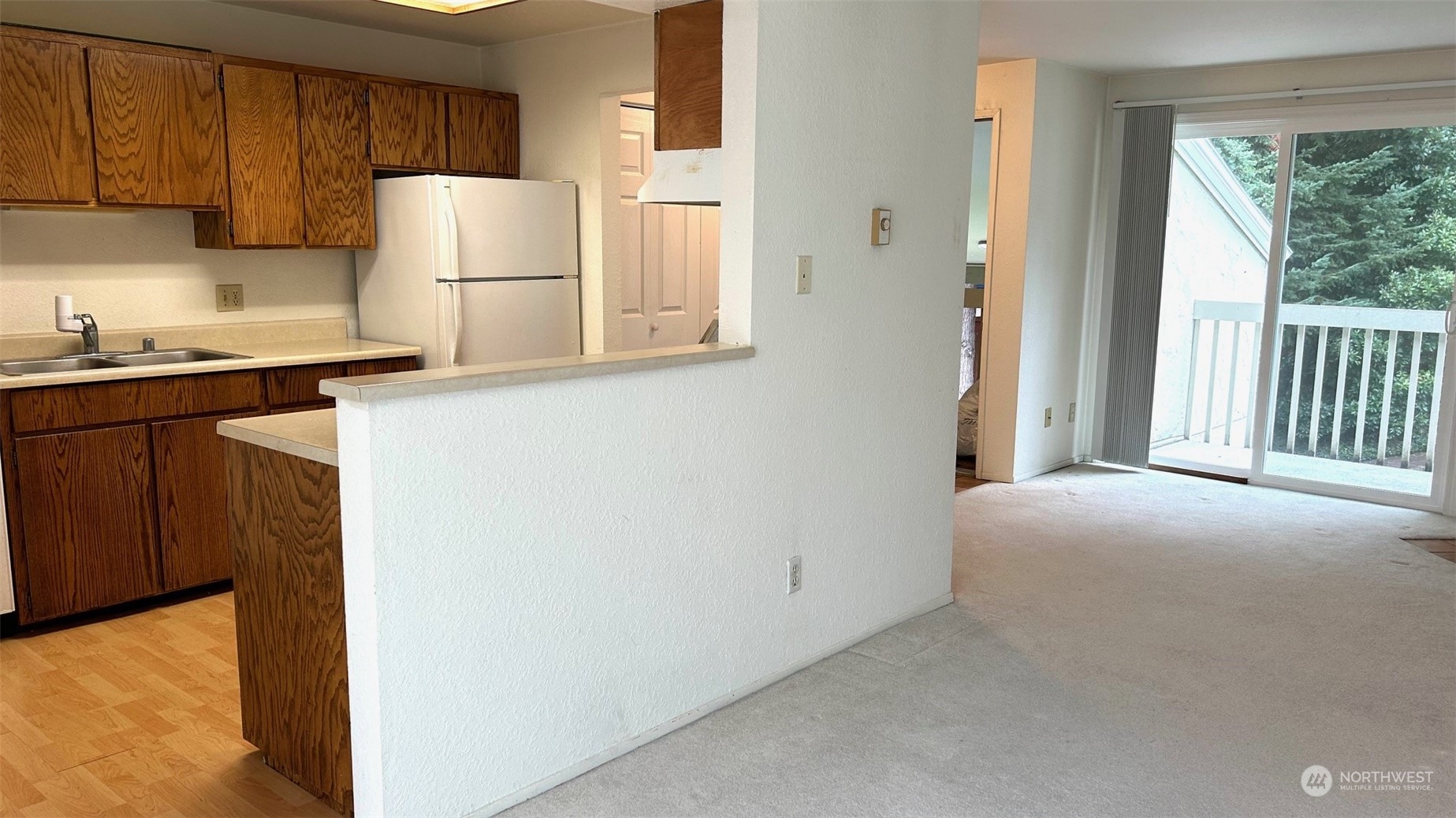 9494 Red-wood Road Northeast, Unit B308 Redmond, WA 98052 - Photo 6 of 22 Gallery Image 6