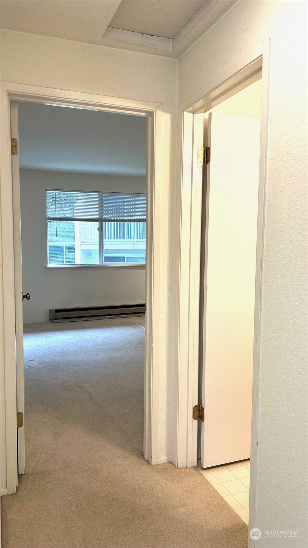 9494 Red-wood Road Northeast, Unit B308 Redmond, WA 98052 - Photo 9 of 22 Gallery Image 9