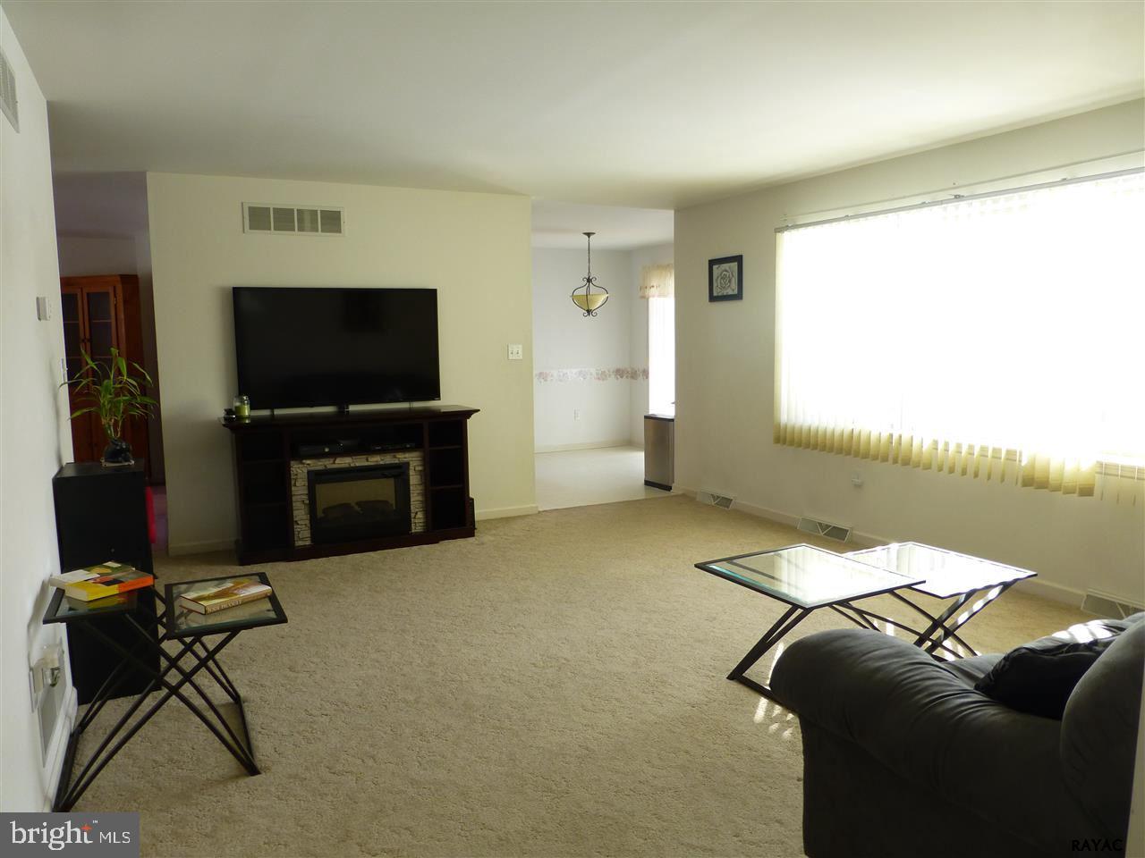 720 Millers Spring Road York, PA 17406 - Photo 4 of 26 Gallery Image 4