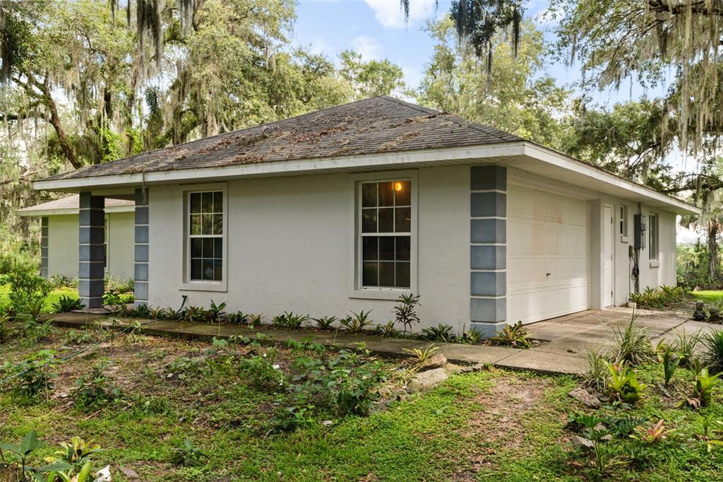 7938 Jacksons River Road Leesburg, FL 34788 - Photo 3 of 43