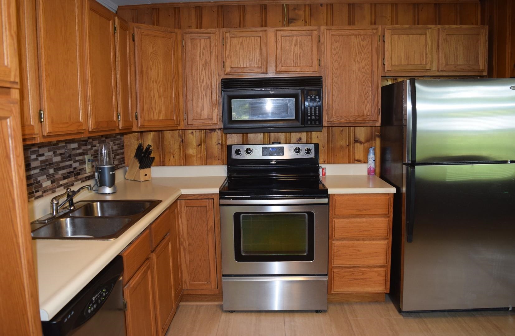 8021 Neu Road Evansville, IN 47720 - Photo 8 of 25