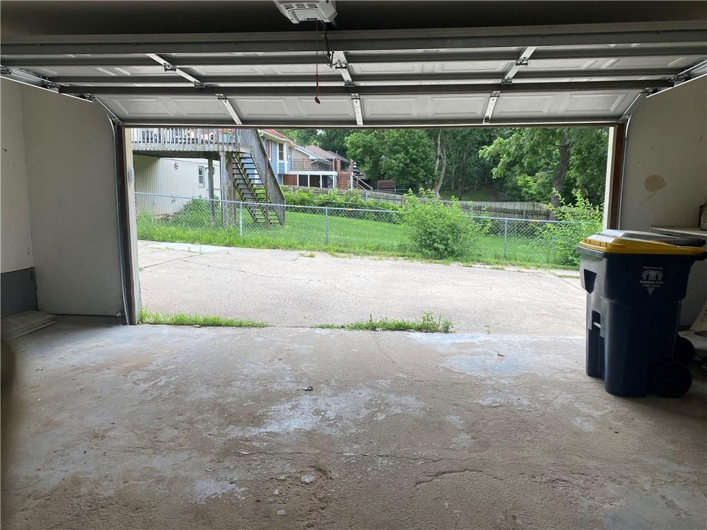 8327 Northwest Mace Road Kansas City, MO 64152 - Photo 9 of 16