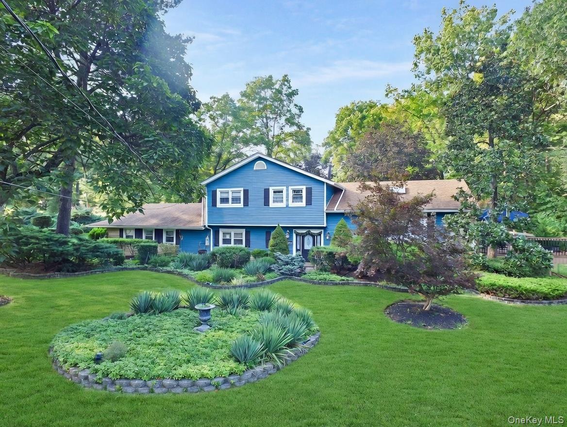 6 Kenbar Road West Nyack, NY 10994 - Photo 1 of 36