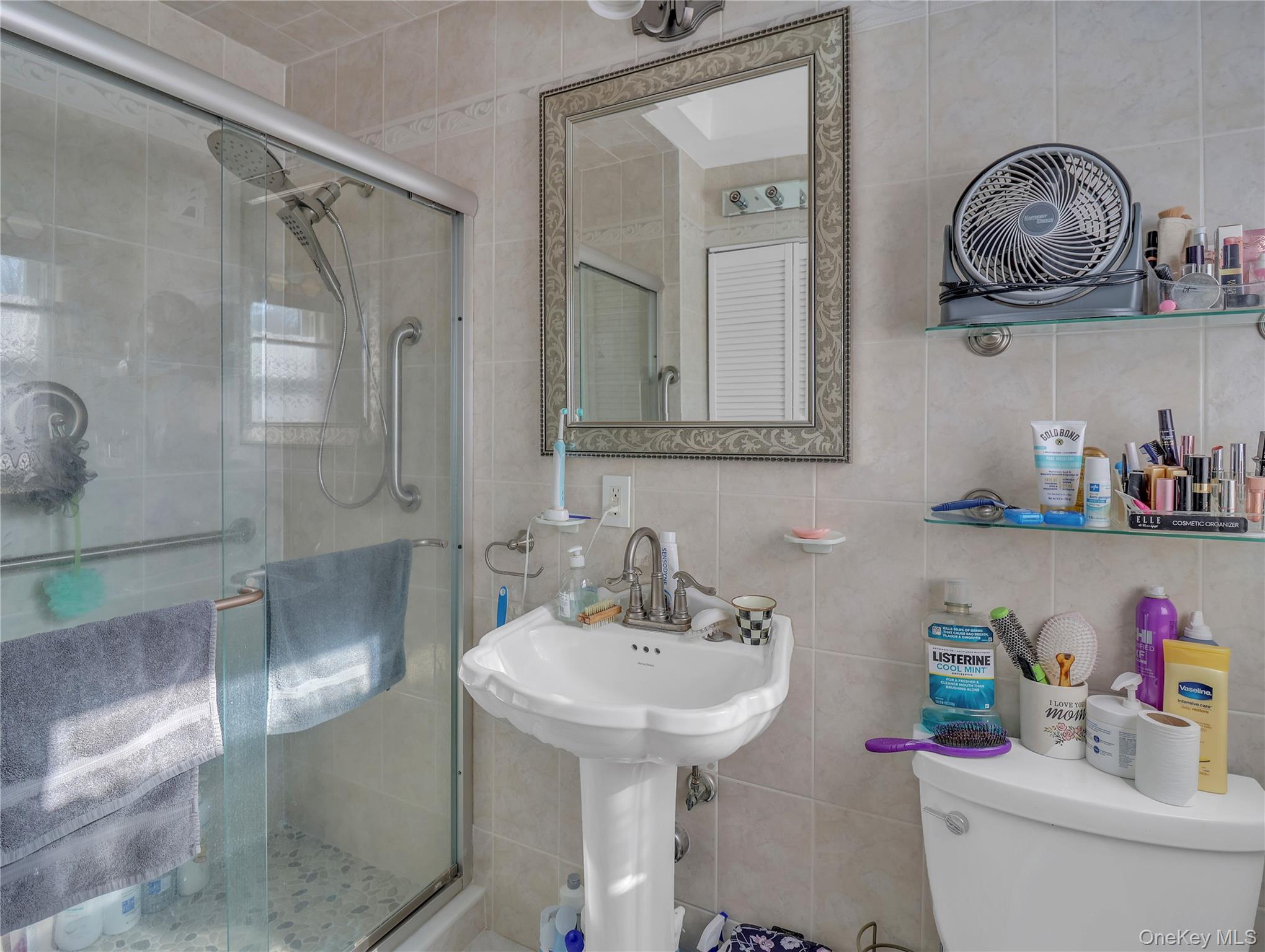 6 Kenbar Road West Nyack, NY 10994 - Photo 17 of 36