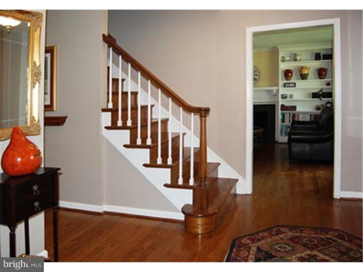 603 Mt Lebanon Road Wilmington, DE 19803 - Photo 10 of 23 Foyer