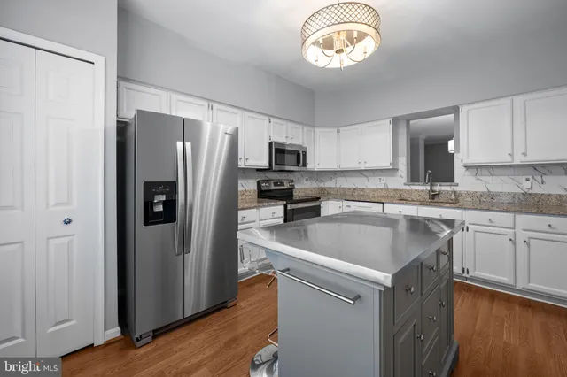 $499,900 | 29 Tenby Court, Lutherville-Timonium, MD 21093