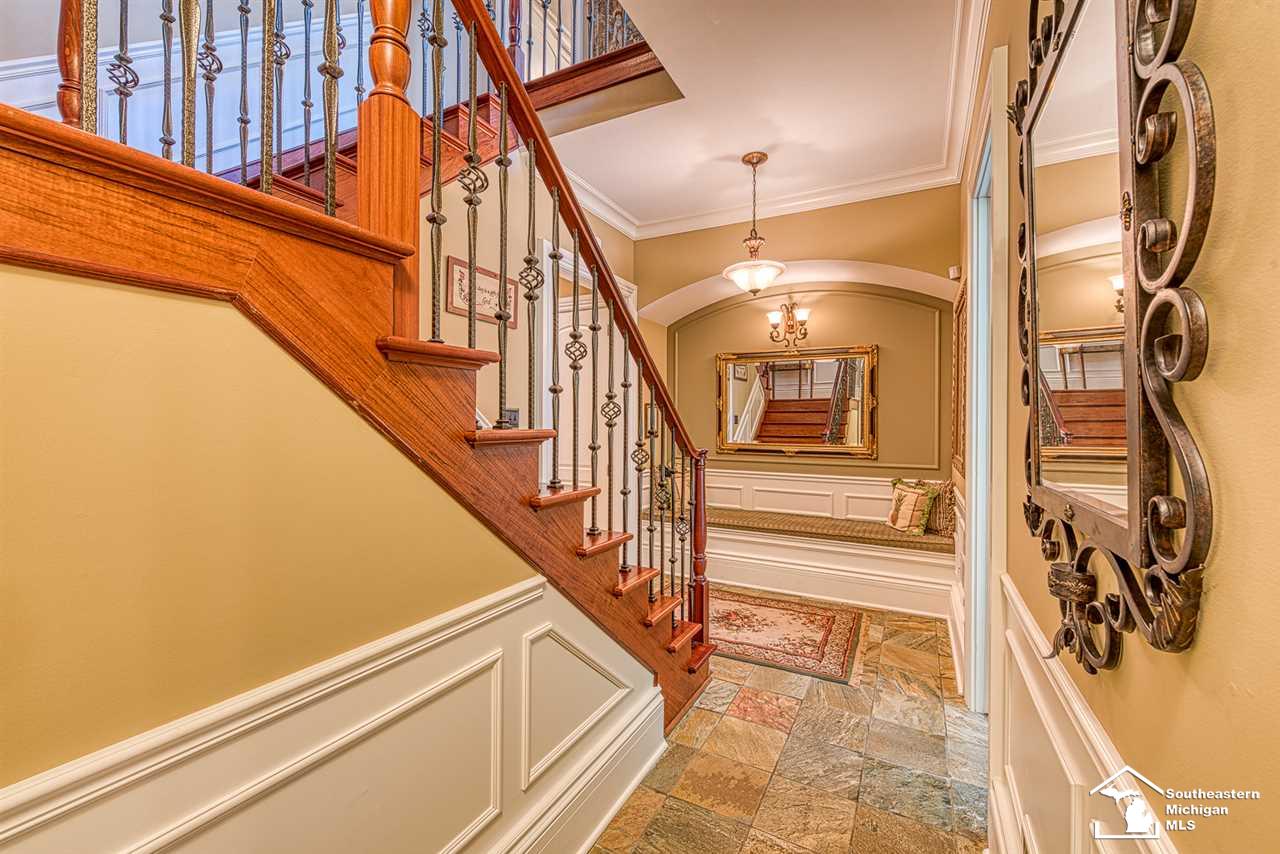 1049 Abbey Road Monroe, MI 48161 - Photo 57 of 65 50036648-56.JPG