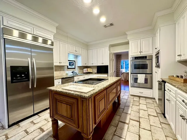 $650,000 | 3000 Delaware Avenue, McComb, MS 39648