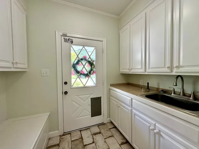 $650,000 | 3000 Delaware Avenue, McComb, MS 39648