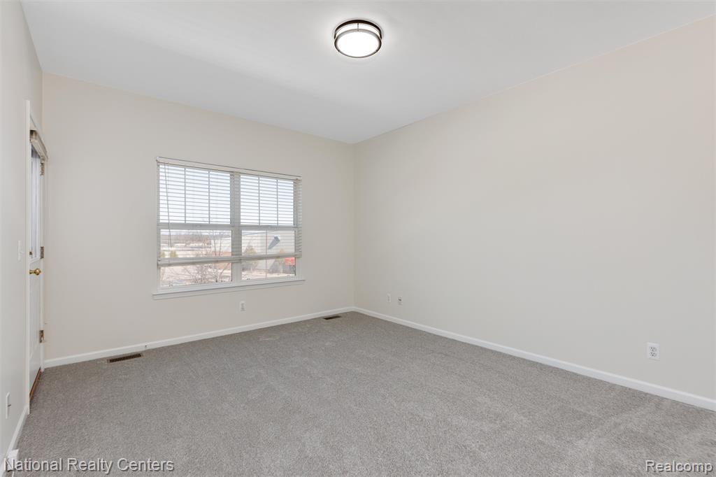 41582 Hamlet Lane, Unit 68 Novi, MI 48375 - Photo 20 of 26