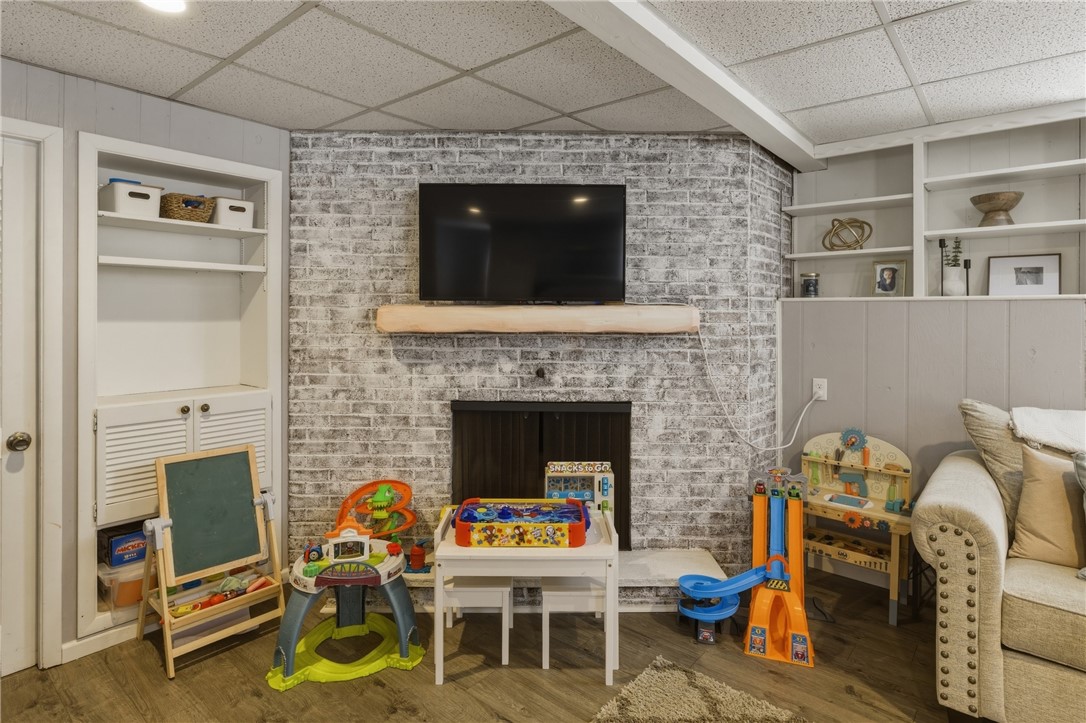 50 Briarwood Road Cranston, RI 02920 - Photo 21 of 37