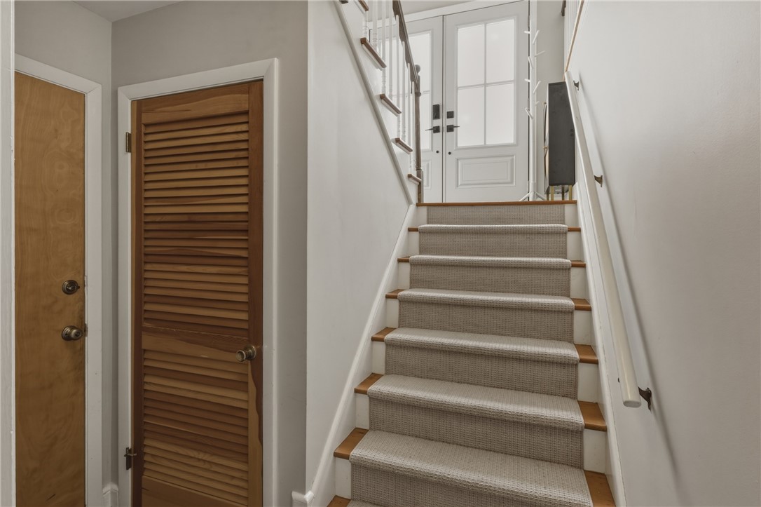 50 Briarwood Road Cranston, RI 02920 - Photo 25 of 37