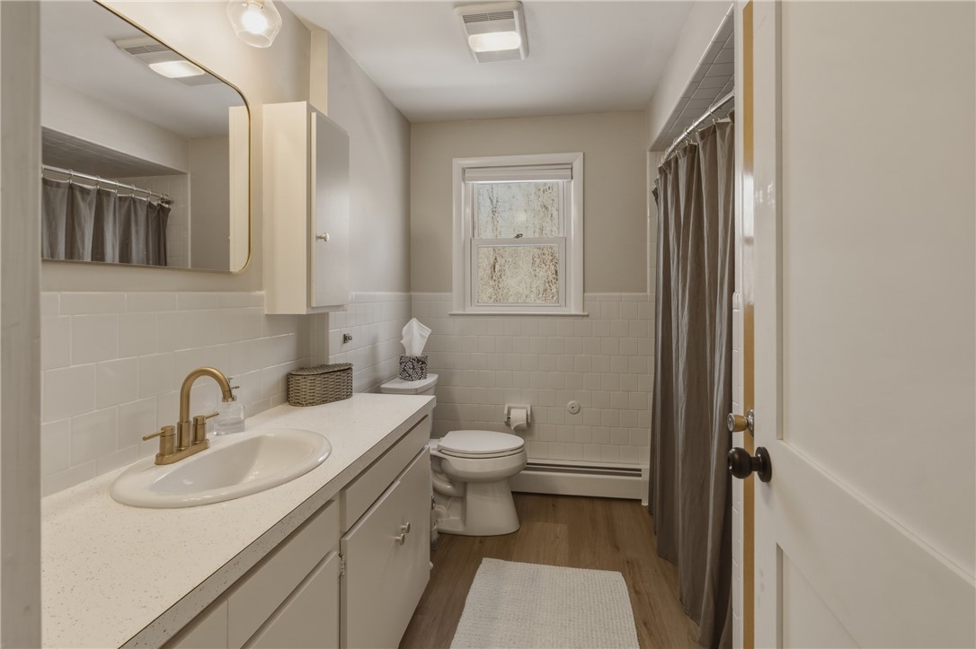 50 Briarwood Road Cranston, RI 02920 - Photo 10 of 37