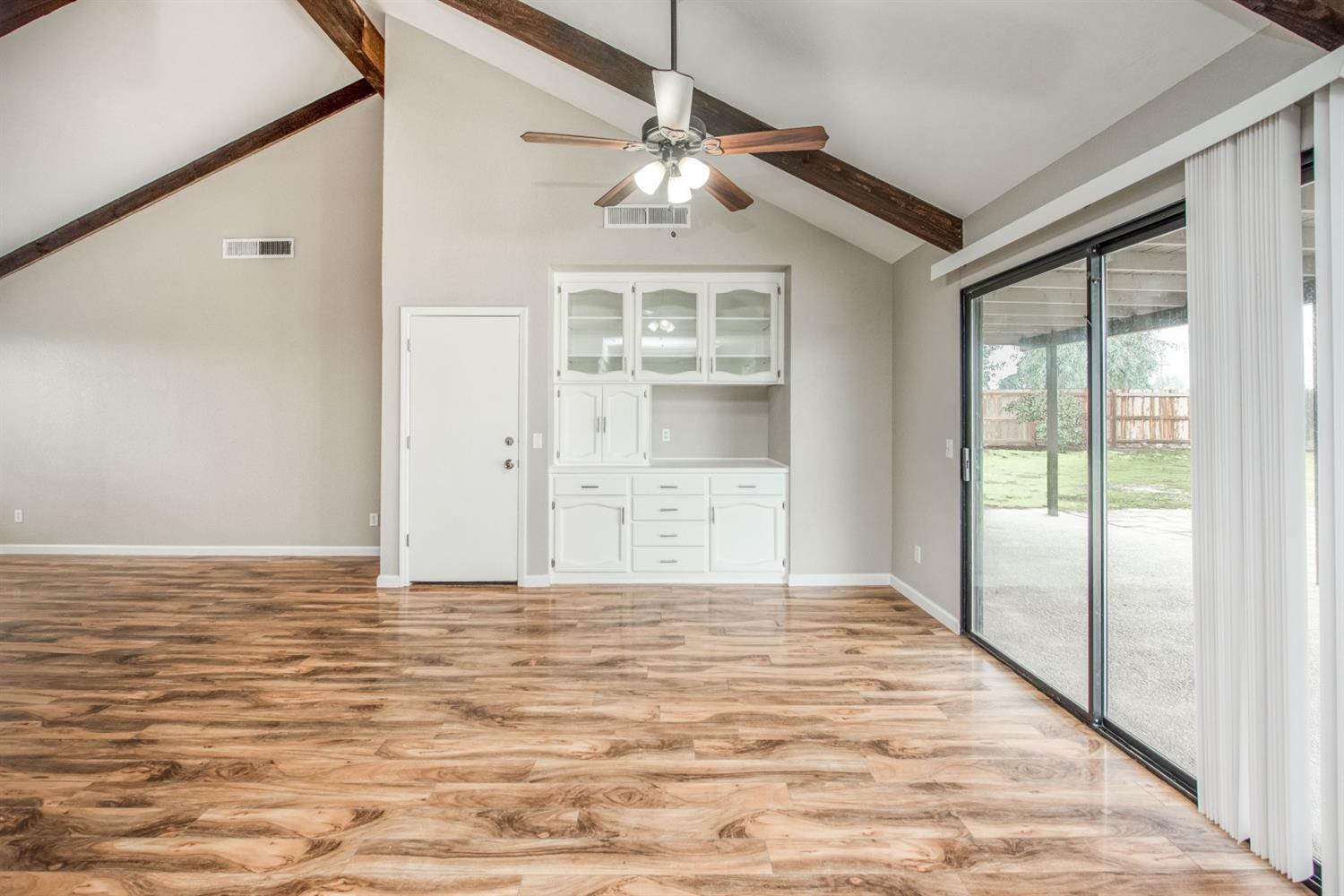 18304 El Paso Road Madera, CA 93638 - Photo 9 of 34 Gallery Image 9