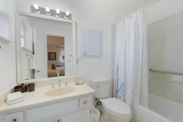 $5,500 | 1361 Wyndcliff Drive, Wellington, FL 33414