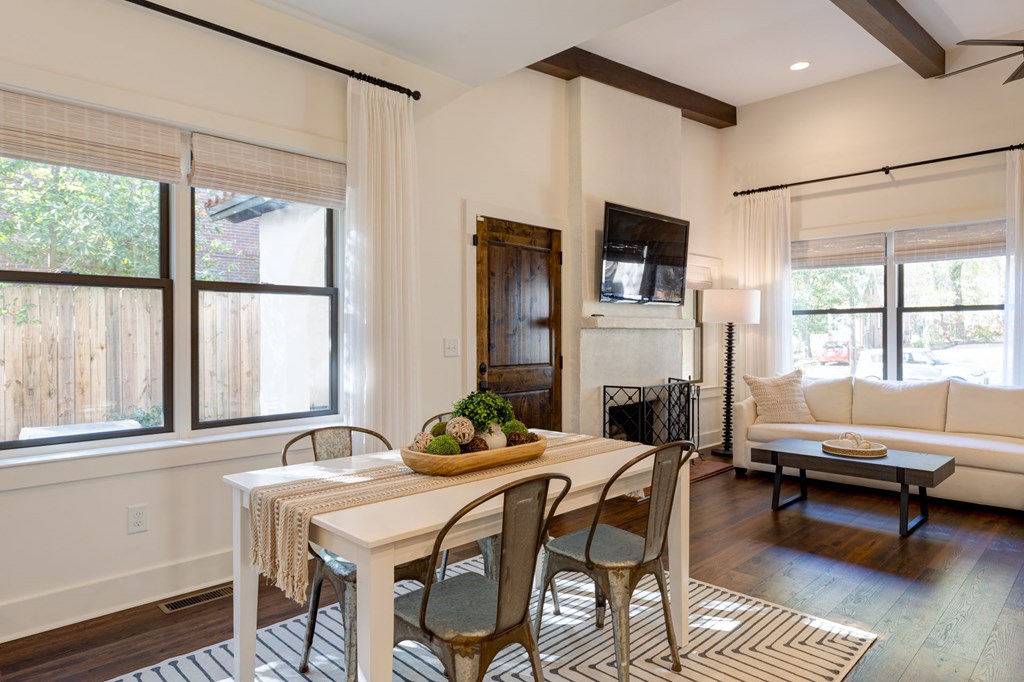 1400 17th Avenue Columbus, GA 31901 - Photo 23 of 50 a view of a livingroom with furniture and a window