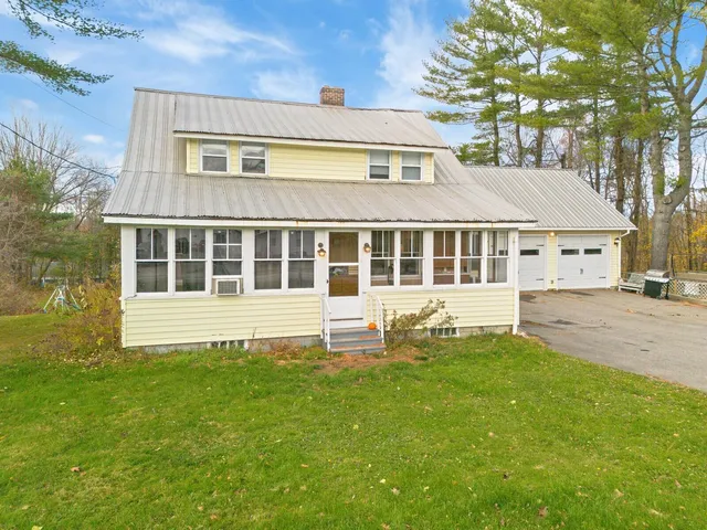 $329,000 | 701 Augusta Road, Winslow, ME 04901