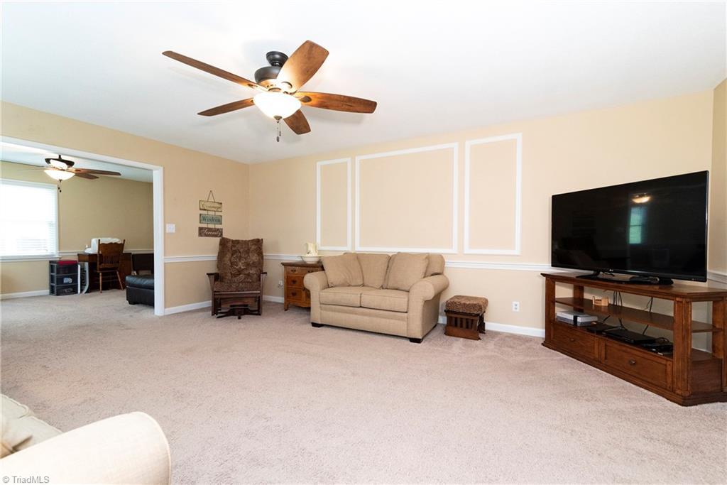 3650 Grandview Club Road Pfafftown, NC 27040 - Photo 12 of 28 Gallery Image 12