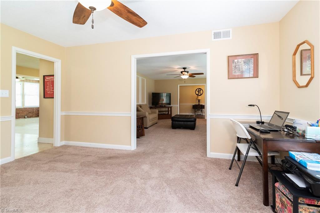 3650 Grandview Club Road Pfafftown, NC 27040 - Photo 15 of 28 Gallery Image 15
