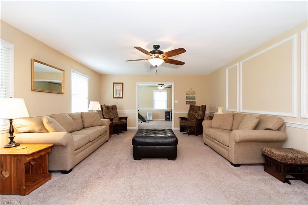 3650 Grandview Club Road Pfafftown, NC 27040 - Photo 9 of 28 Gallery Image 9