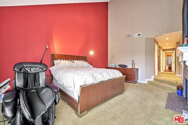 a view of a house with a big yard