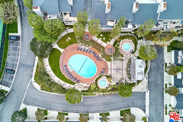 $1,398,000 | 13078 Mindanao Way, Unit 314, Marina del Rey, CA 90292