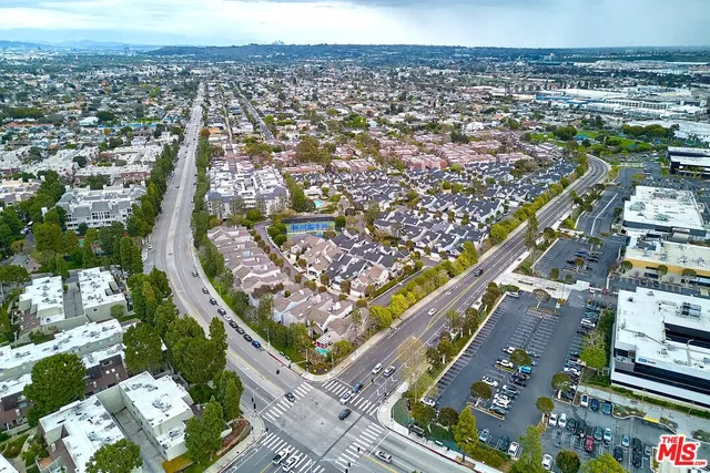 $1,398,000 | 13078 Mindanao Way, Unit 314, Marina del Rey, CA 90292