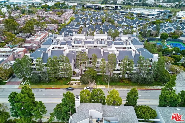 $1,398,000 | 13078 Mindanao Way, Unit 314, Marina del Rey, CA 90292