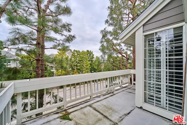 $1,398,000 | 13078 Mindanao Way, Unit 314, Marina del Rey, CA 90292