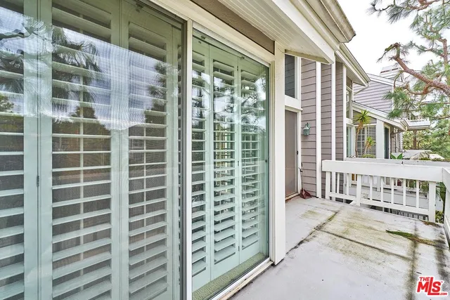 $1,398,000 | 13078 Mindanao Way, Unit 314, Marina del Rey, CA 90292