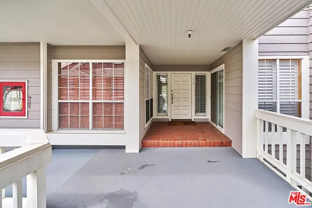 $1,398,000 | 13078 Mindanao Way, Unit 314, Marina del Rey, CA 90292