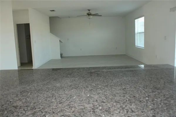 $2,595 | 8526 40th St Circle West, Palmetto, FL 34221