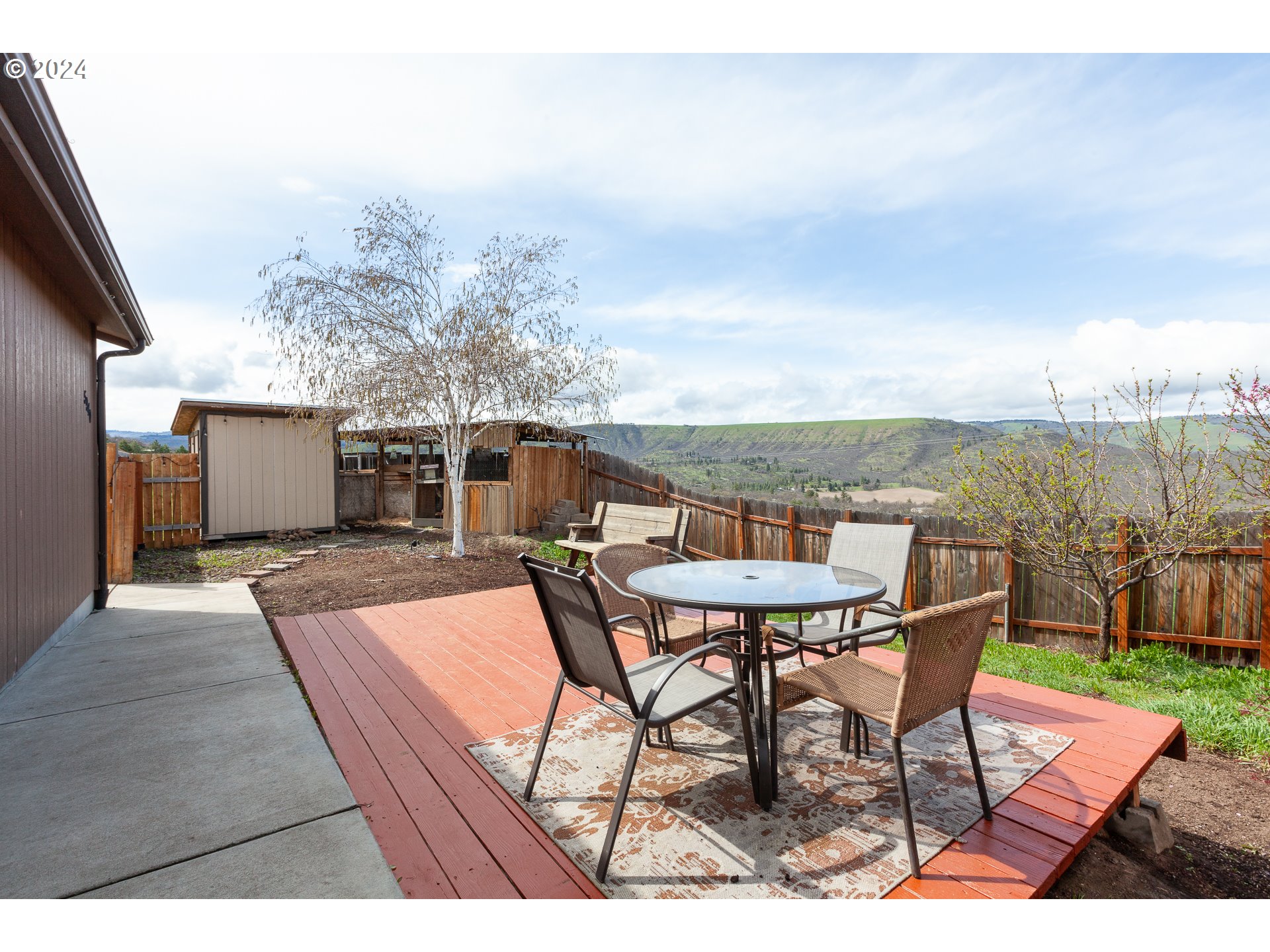 5940 Cherry Heights Road The Dalles, OR 97058 - Photo 14 of 47 Gallery Image 14