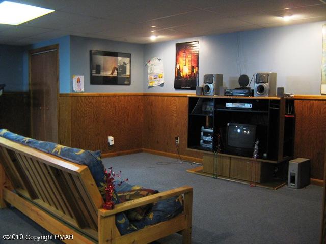 444 Edgemont Road Stroudsburg, PA 18360 - Photo 23 of 29 rec room