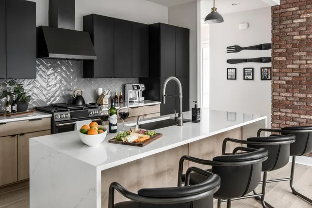 $6,995 | 1010 12th Avenue South, Nashville, TN 37203