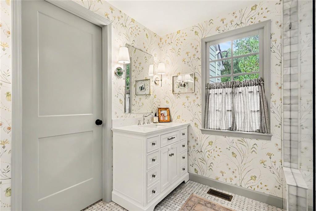 3055 Skyland Drive Northeast Atlanta, GA 30341 - Photo 32 of 58
