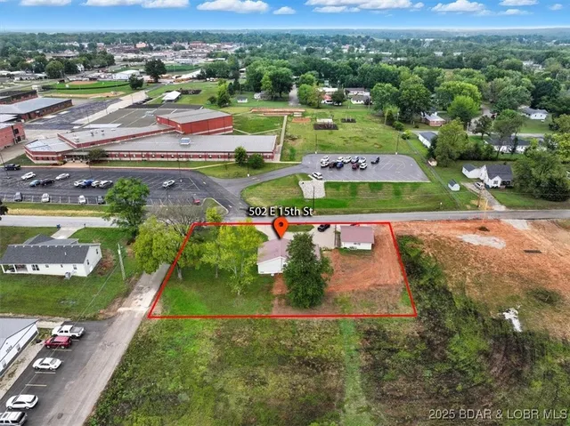 $210,000 | 502 East 15th Street, Eldon, MO 65026