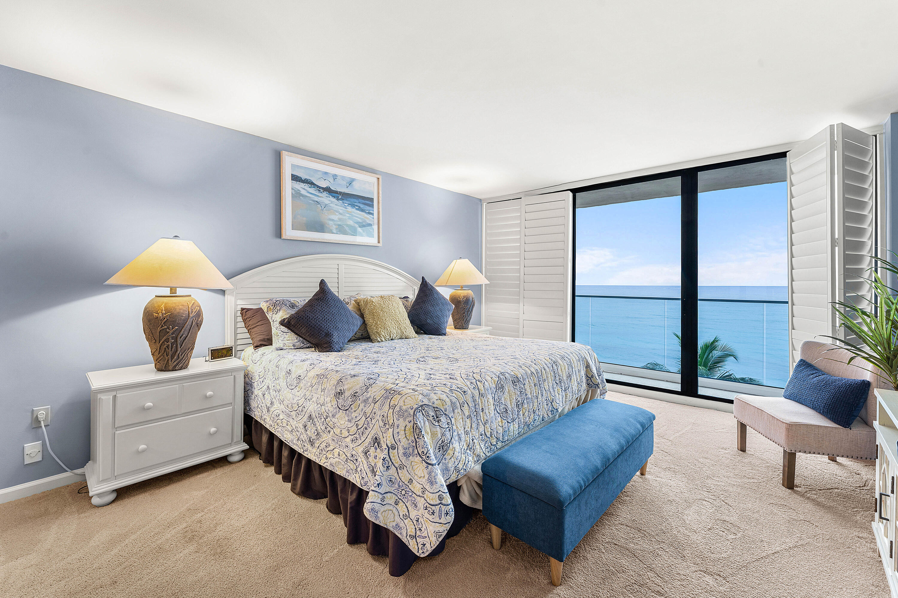 100 South Beach Road, Unit 602 Tequesta, FL 33469 - Photo 26 of 57 a spacious bedroom with two beds and large window