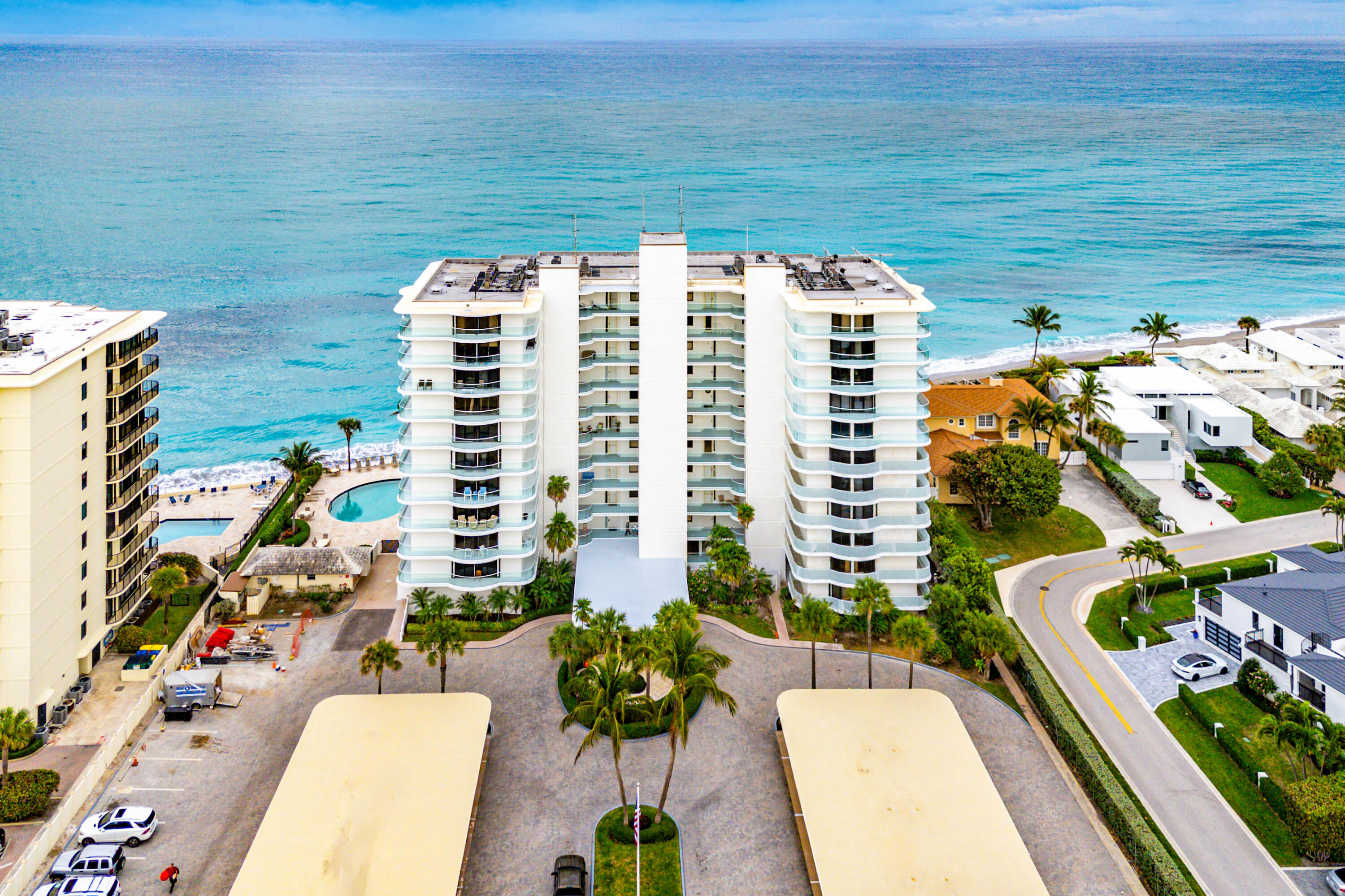 100 South Beach Road, Unit 602 Tequesta, FL 33469 - Photo 42 of 57 a view of a balcony with chairs