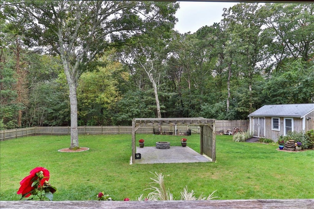 167 Farmersville Road Sandwich, MA 02563 - Photo 28 of 33 Gallery Image 28